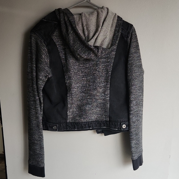 Maurices Cropped Charcoal Denim Jacket with Heathered Hoodie - Picture 3 of 6